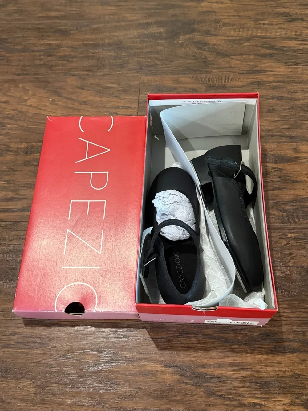 Capezio Girl's Black Mary Jane Style Tap Shoes Size 3 M